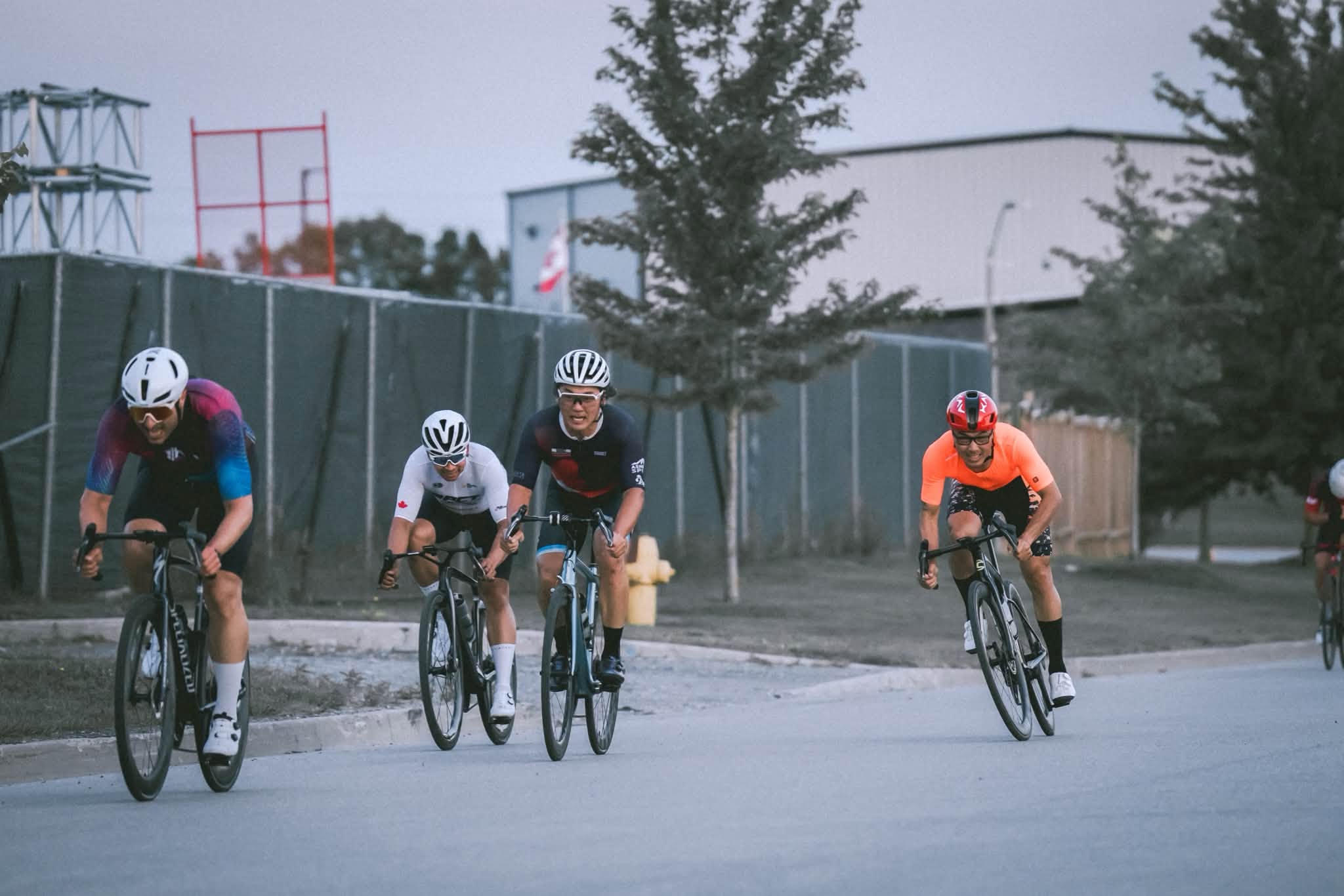 Experienced sprint for 2nd.